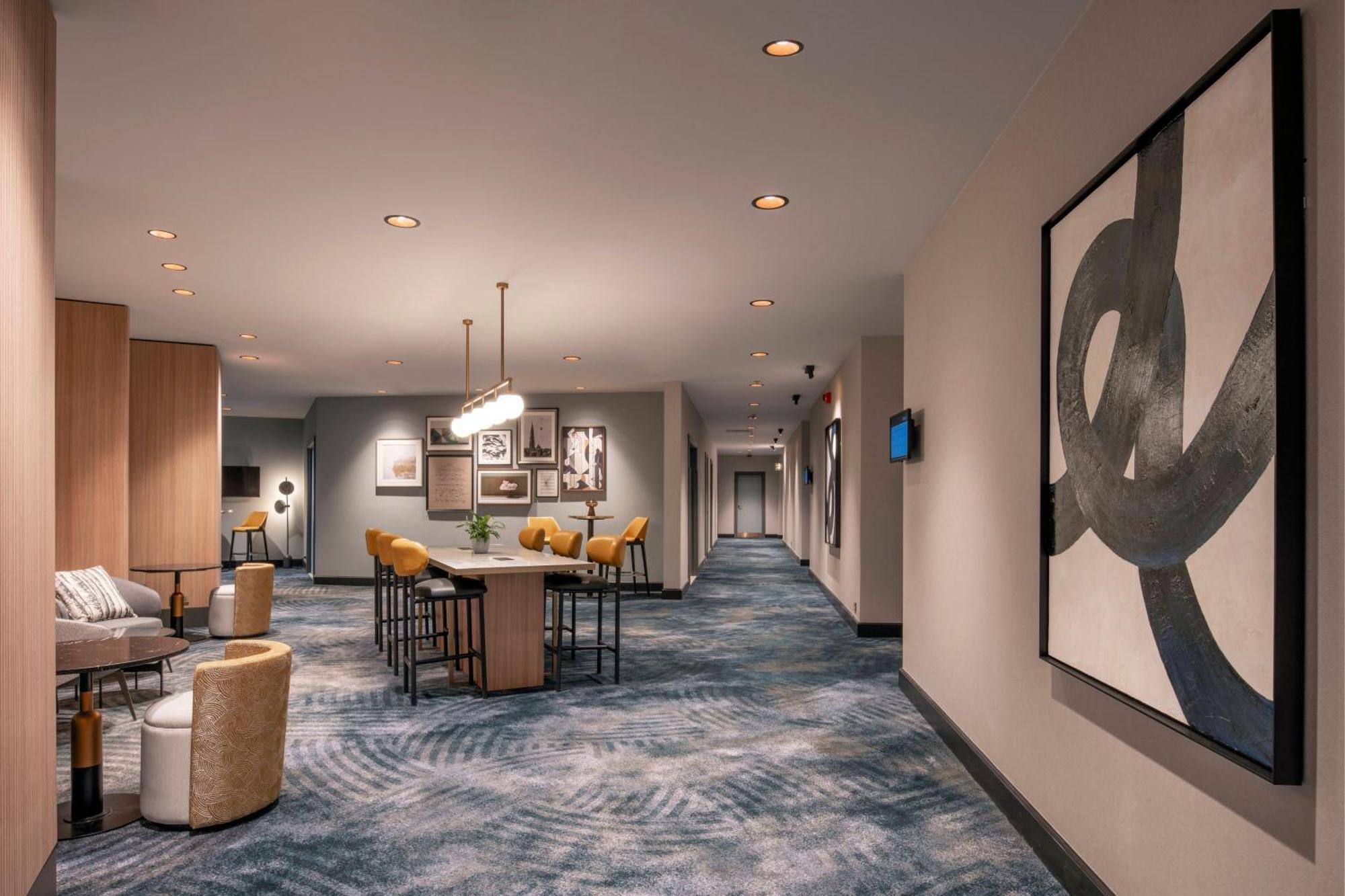 Marriott Grand Place Hotel 4*