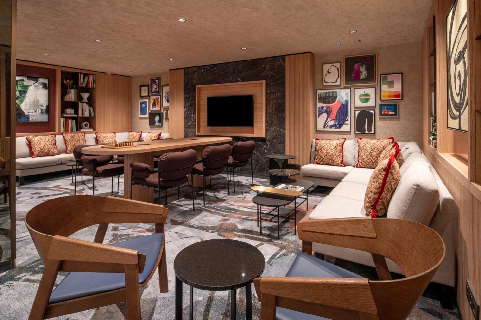 Hotel Marriott Grand Place 4*